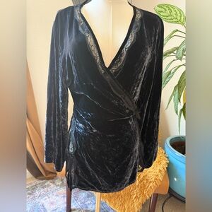 Victoria's Secret Black crushed velvet and lace trim garment